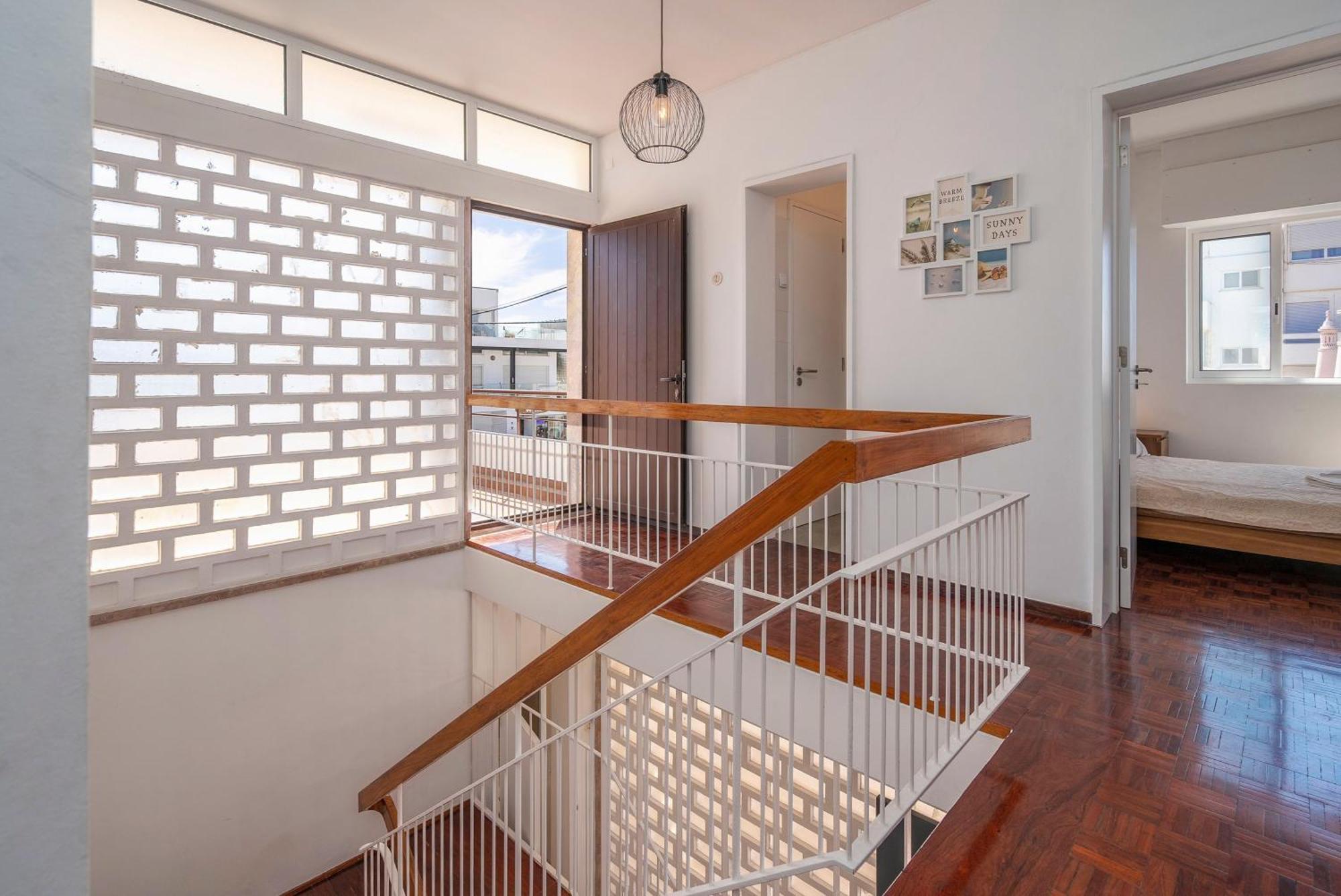 Sundance Beach House Faro Bagian luar foto